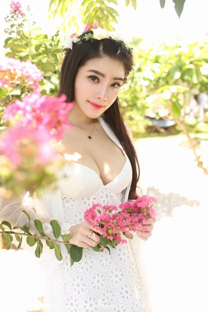 [XiuRen秀人网] 2015.07.14 No.353 容容容Alice 涠洲岛旅拍第一套-像素点