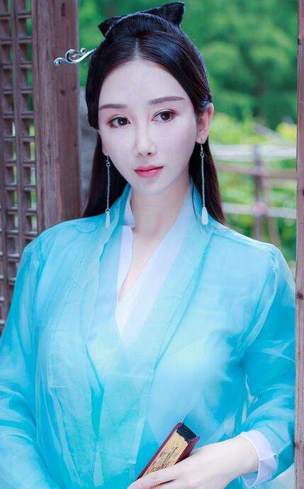 [XiuRen秀人网] 2017.08.22 No.804 邹晶晶女王