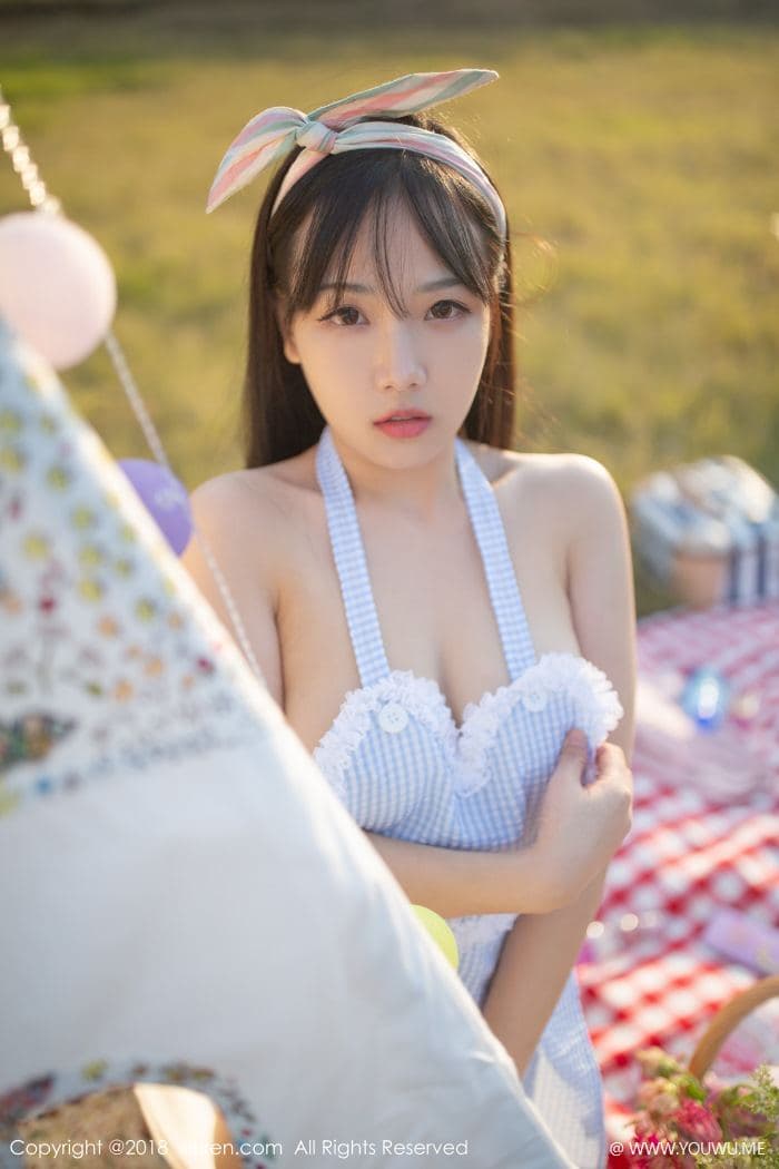 [XiuRen秀人网] 2018.10.25 No.1207 徐微微mia 兔儿 外拍-像素点