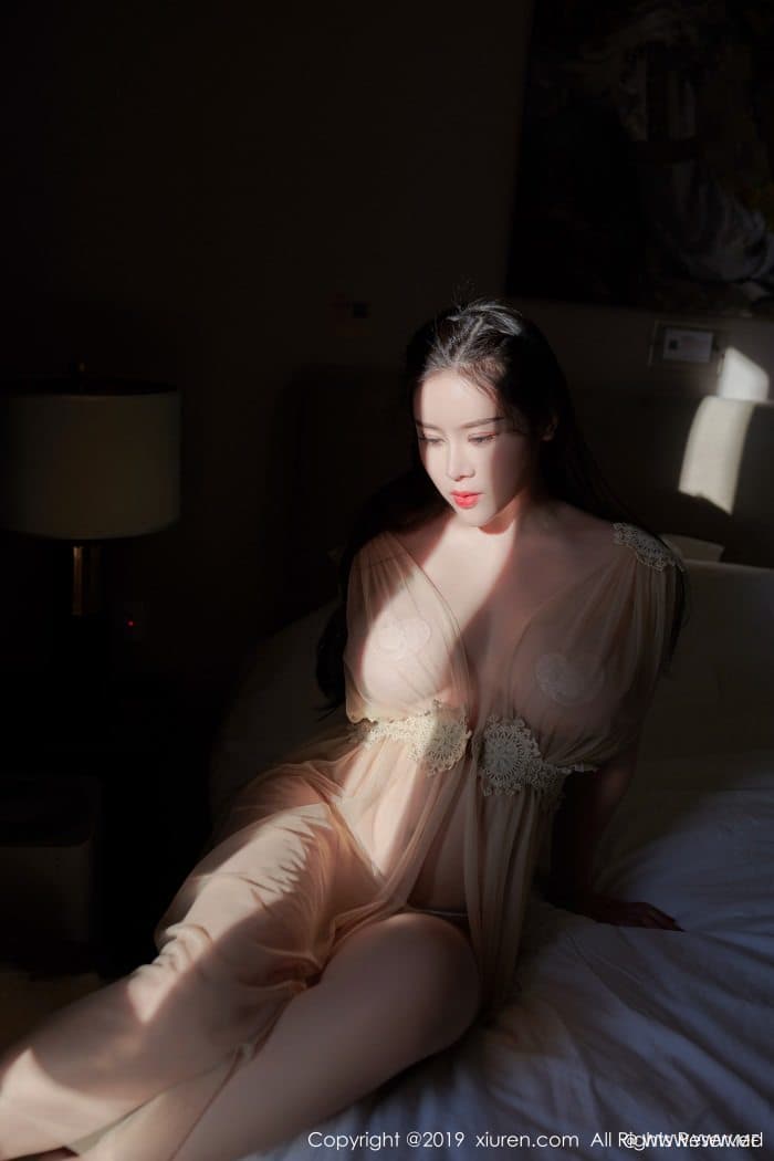 [XiuRen秀人网] 2019.03.14 No.1366 戴渃欣 透视 美胸