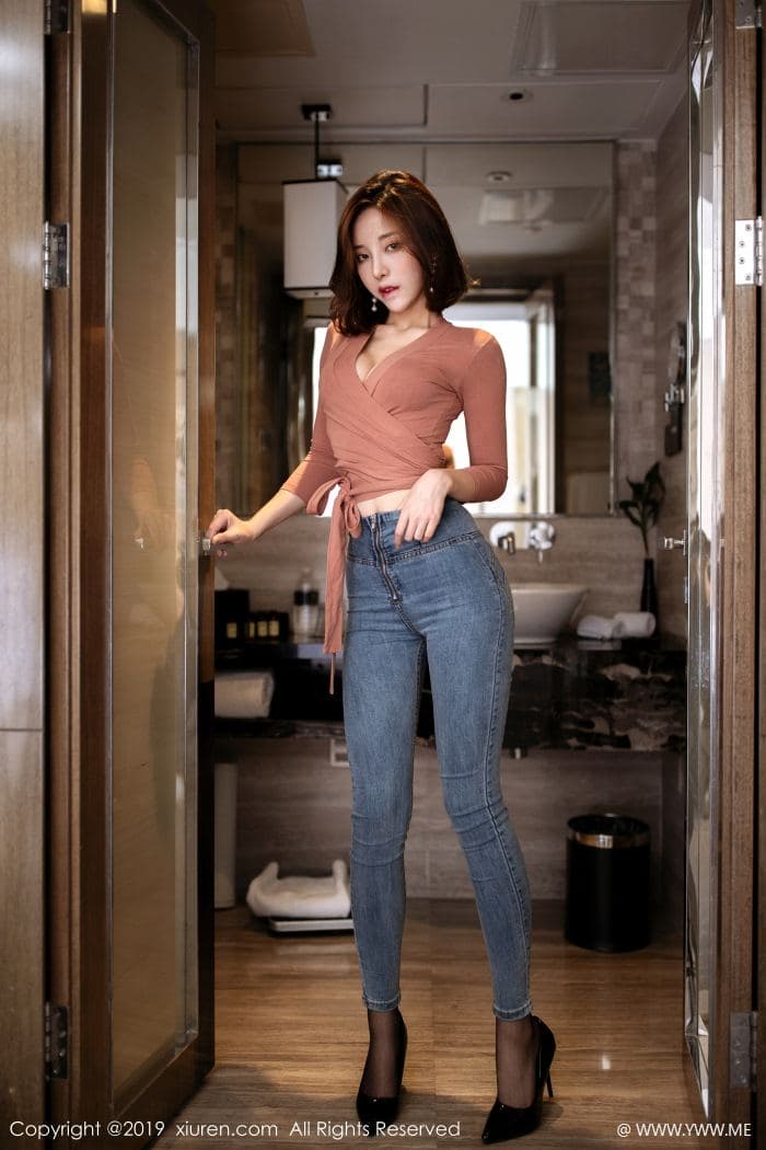[XiuRen秀人网] 2019.12.03 No.1820 陈小喵 新人 丝袜