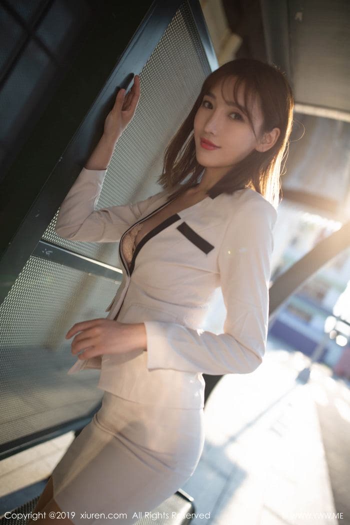 [XiuRen秀人网] 2019.11.07 No.1780 陆萱萱 黑丝 美腿-像素点