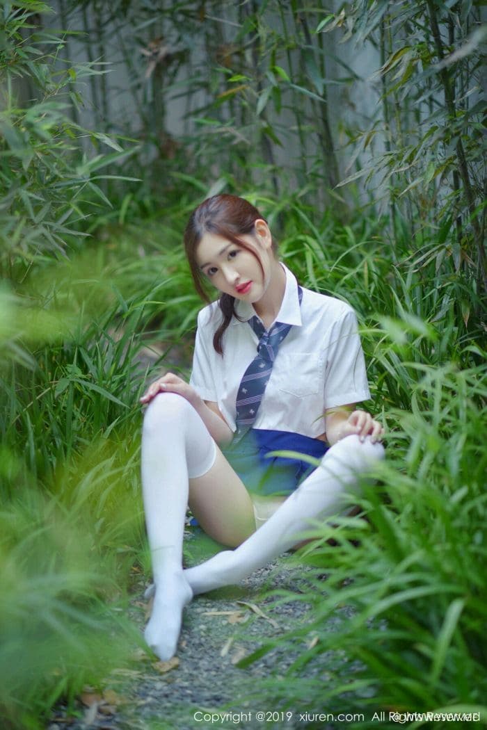 [XiuRen秀人网] 2019.10.16 No.1733 沈梦瑶 筒袜 制服-像素点