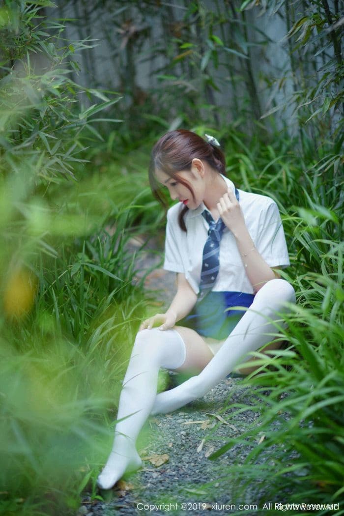 [XiuRen秀人网] 2019.10.16 No.1733 沈梦瑶 筒袜 制服-像素点