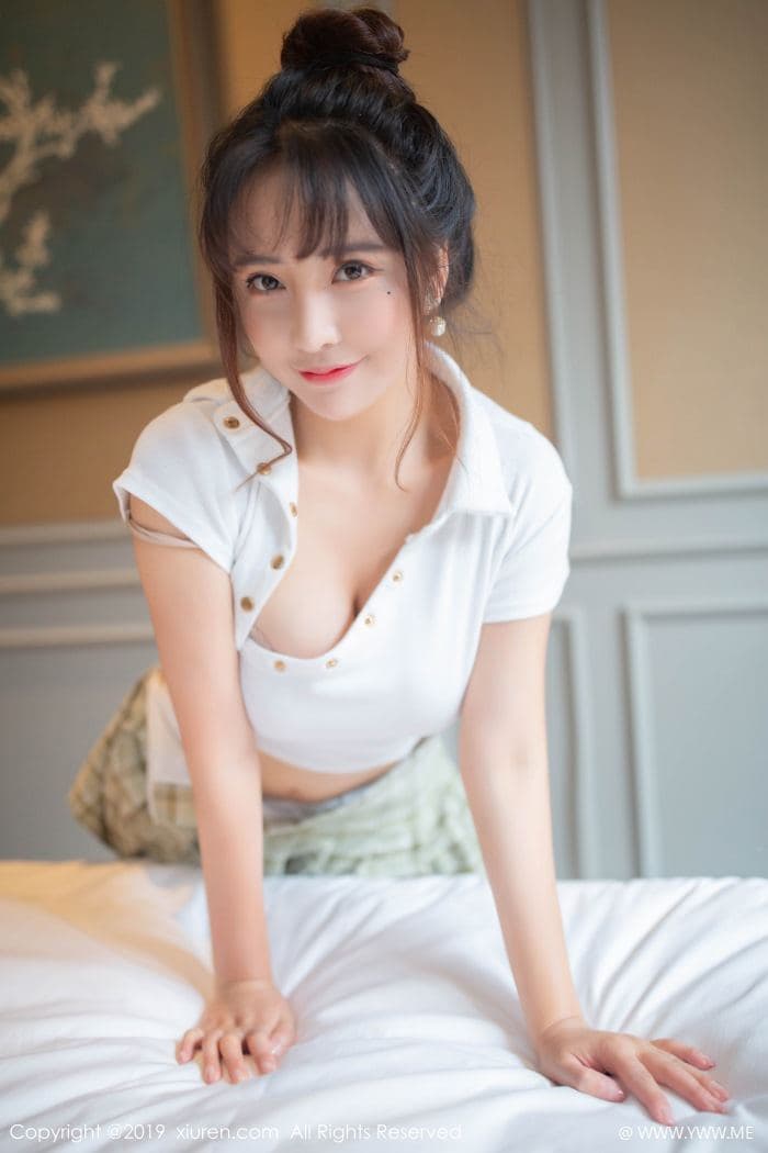 [XiuRen秀人网] 2019.09.30 No.1705 陶喜乐_lele 新人 学生装