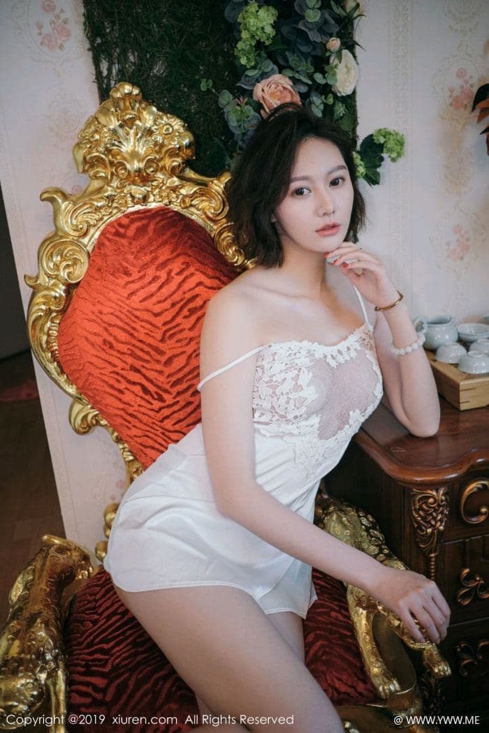 [XiuRen秀人网] 2019.12.30 No.1891 艺轩 吊裙 美胸-像素点