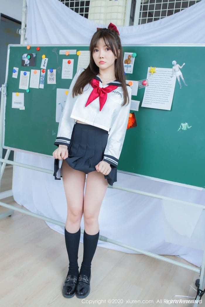 [XiuRen秀人网] 2020.04.27 No.2193 糯美子Mini 校服 学生-像素点