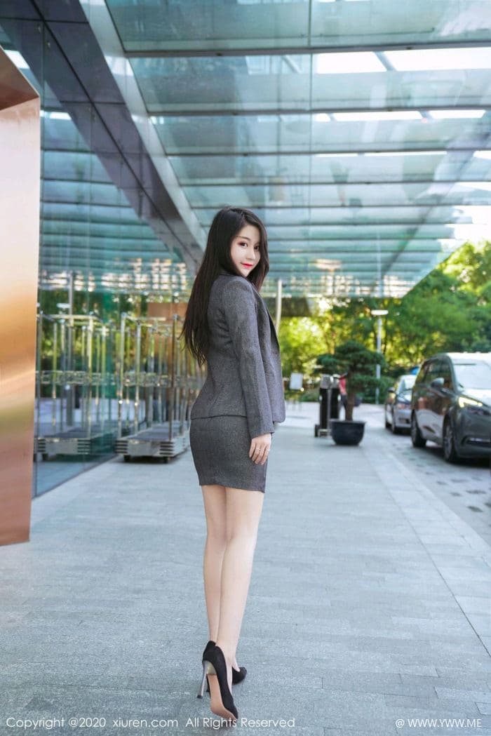 [XiuRen秀人网] 2020.10.09 No.2628 美七Mia-像素点